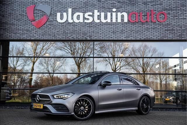 Occasion Mercedes CLA200 Premium Plus 165 PK (121 kW) 2021 Grijs Sedan