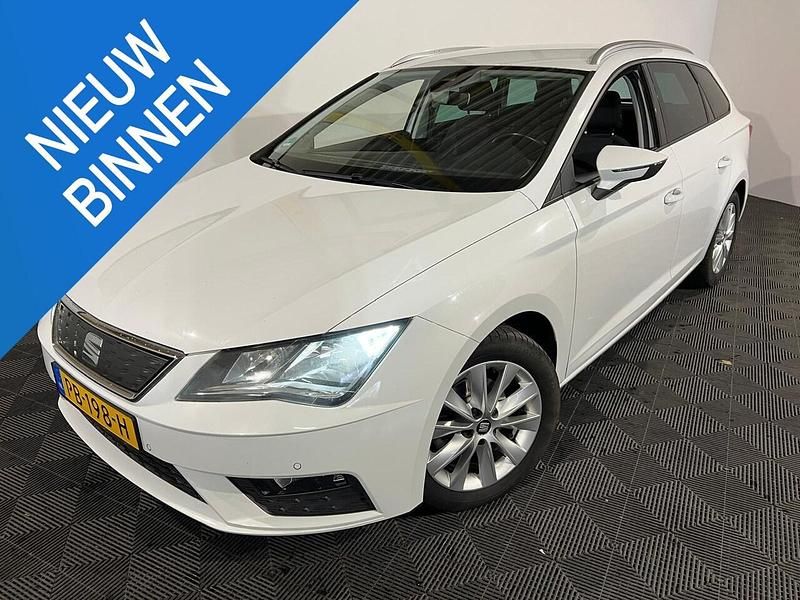 Wit Gebruikt 2017 Seat Leon ST Business Stationwagen | € 6.350 (Super prijs) - Afbeelding 1/4