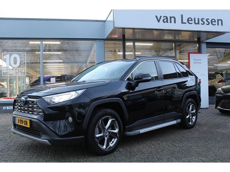 Zwart Occasion 2020 Toyota RAV4 SUV | € 29.400 (Goede deal) - Afbeelding 1/4