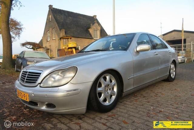 Grijs Occasion 2000 Mercedes S320 Sedan | € 1.200 - Afbeelding 1/4