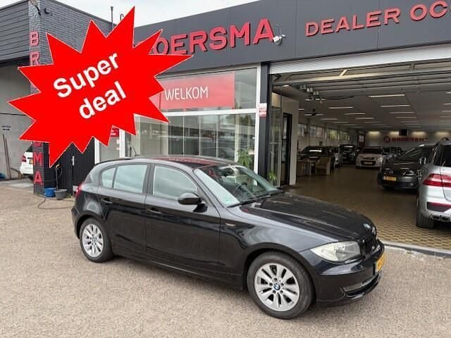 Zwart Gebruikt 2008 BMW 116 Hatchback | € 5.000 (Eerlijke prijs) - Afbeelding 1/4