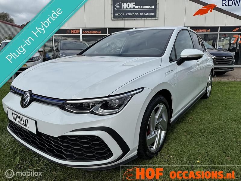 Wit Occasion 2021 VW Golf VII GTE Hatchback | € 22.450 (Super prijs) - Afbeelding 1/4