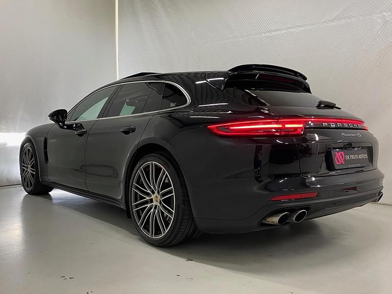 Occasion Porsche Panamera Sport Turismo 441 PK (324 kW) 2019 , metallic lak Sedan