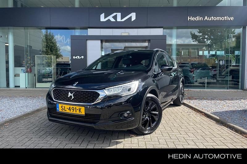 Zwart Gebruikt 2018 DS Automobiles DS4 Chic Hatchback | € 11.950 (Goede deal) - Afbeelding 1/4