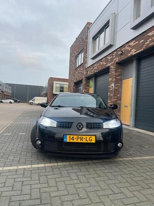 Occasion Renault Mégane II 113 PK (83 kW) 2004 Coupé