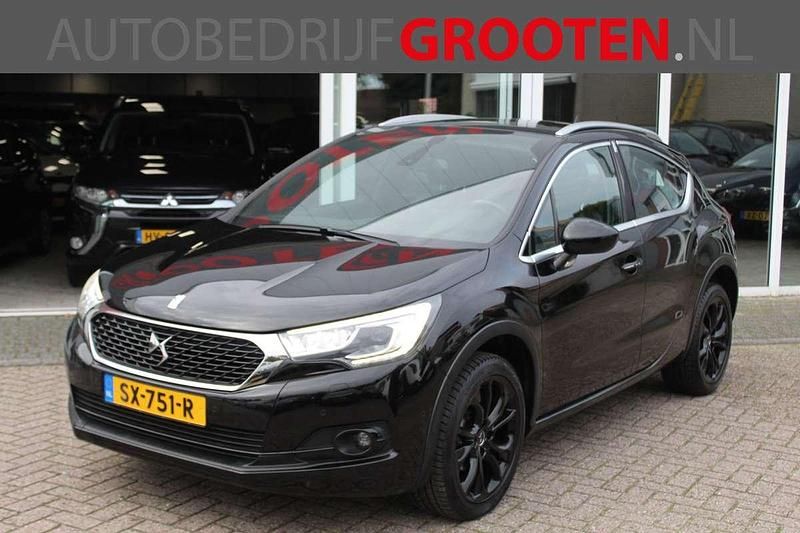 Zwart Gebruikt 2018 DS Automobiles DS4 Crossback Chic SUV | € 11.999 (Goede deal) - Afbeelding 1/4