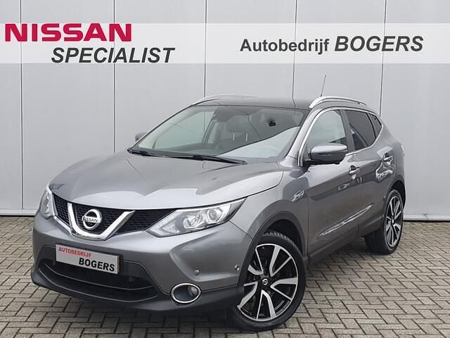 Grijs Gebruikt 2016 Nissan Qashqai Tekna+ SUV | € 16.440 (Iets duurder) - Afbeelding 1/4