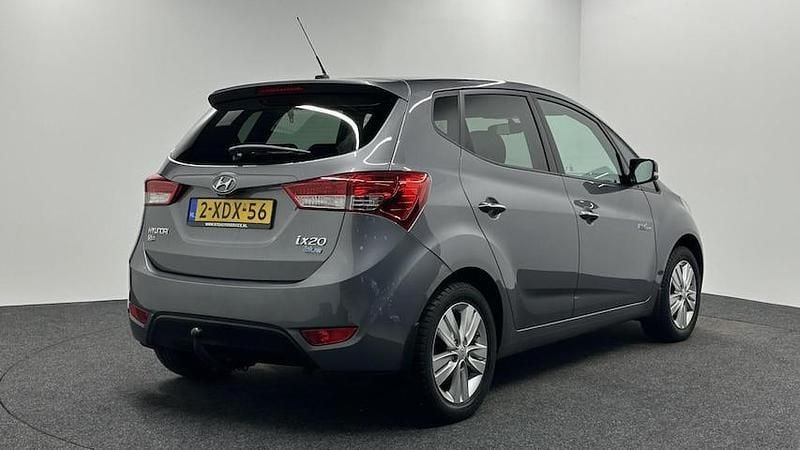 Occasion Hyundai ix20 2014 Grijs Hatchback