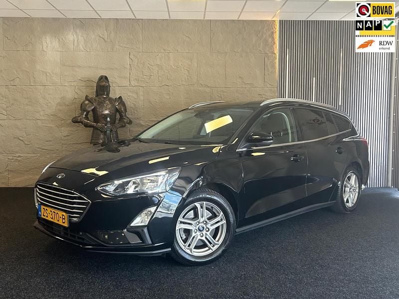 Zwart Gebruikt 2019 Ford Focus Business Edition Stationwagen | € 11.499 (Super prijs) - Afbeelding 1/4
