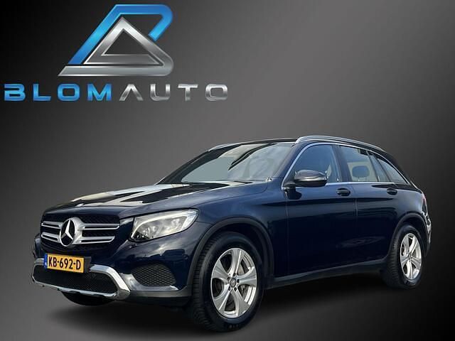 Blauw Occasion 2015 Mercedes GLC250 AMG SUV | € 24.400 (Eerlijke prijs) - Afbeelding 1/4