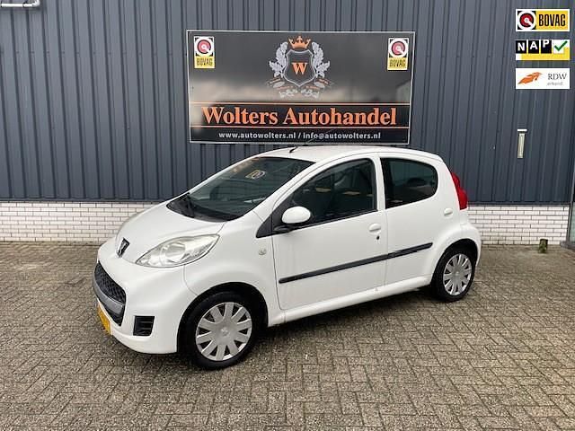 Occasion Peugeot 107 68 PK (50 kW) 2012 Wit Hatchback