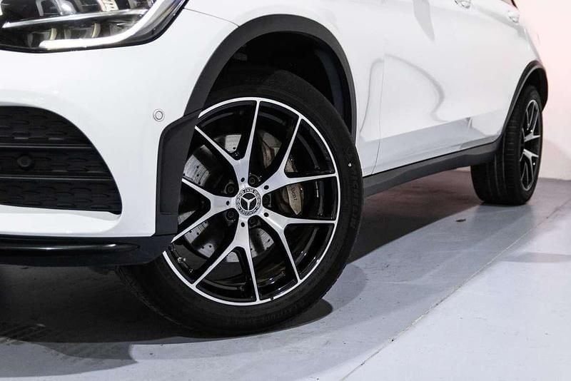 Occasion Mercedes GLC300e AMG 320 PK (235 kW) 2021 Wit SUV