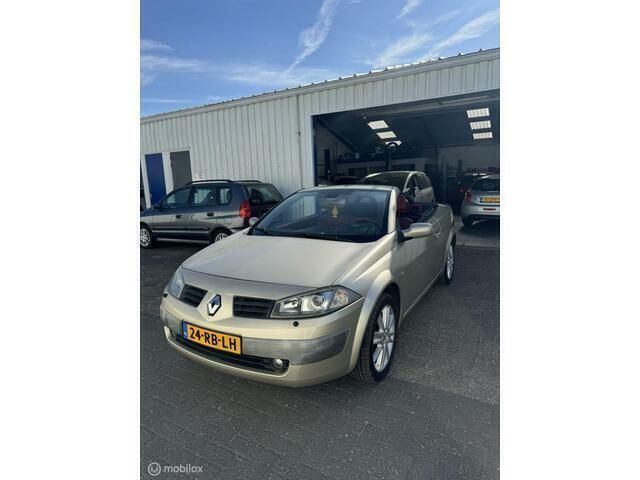 Occasion Renault Mégane Cabriolet Luxe 135 PK (99 kW) 2005 Beige Cabriolet