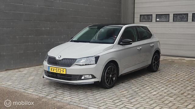 Grijs Gebruikt 2016 Skoda Fabia Monte Carlo Hatchback | € 10.495 (Iets duurder) - Afbeelding 1/4