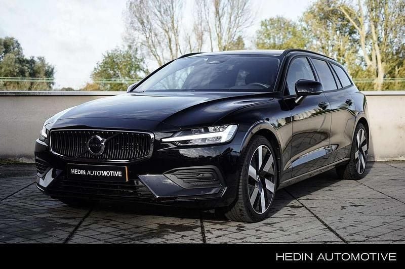 Zwart Gebruikt 2024 Volvo V60 Stationwagen | € 41.995 (Eerlijke prijs) - Afbeelding 1/4