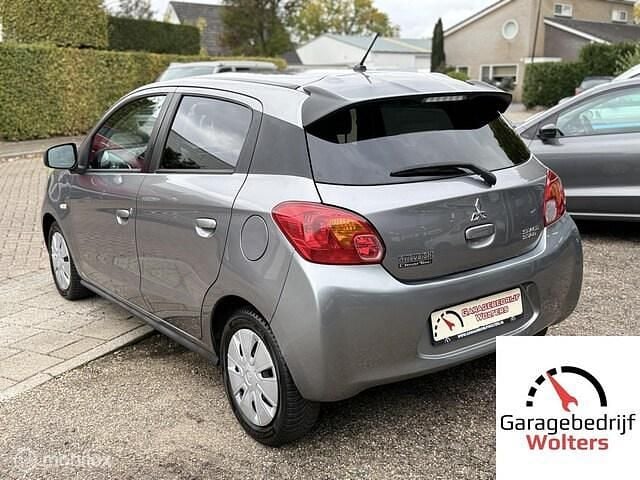 Occasion Mitsubishi Space Star 2016 Grijs (metallic) Hatchback
