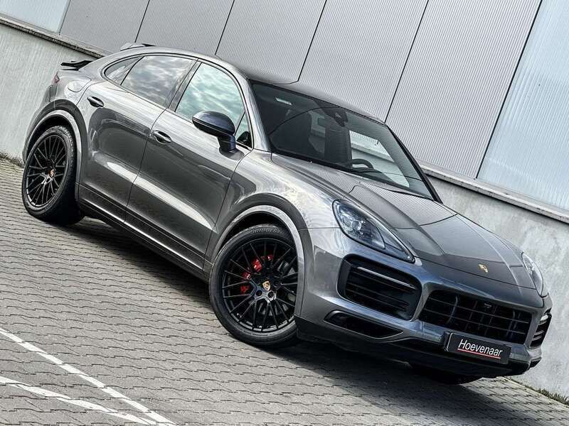 Grijs, metallic lak Gebruikt 2020 Porsche Cayenne Sport SUV | € 79.999 (Eerlijke prijs) - Afbeelding 1/4