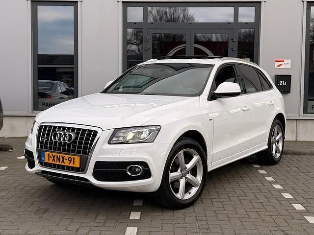 Wit Occasion 2011 Audi Q5 S-Line SUV | € 12.999 (Eerlijke prijs) - Afbeelding 1/4
