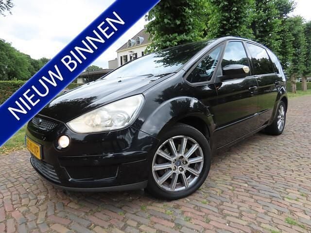 Zwart Gebruikt 2007 Ford T S MPV | € 2.950 - Afbeelding 1/4