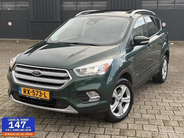 Groen Gebruikt 2017 Ford Kuga SUV | € 8.950 (Goede deal) - Afbeelding 1/4