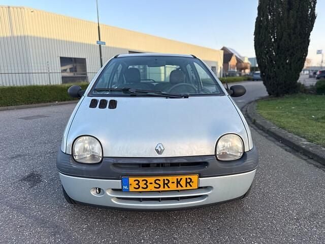 Occasion Renault Twingo 59 PK (43 kW) 2006 Grijs (metallic) Hatchback