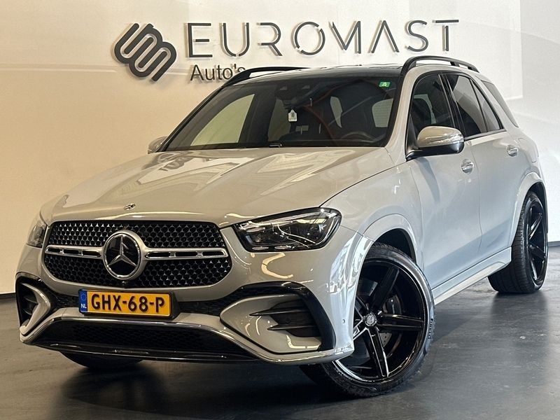 Grijs Gebruikt 2023 Mercedes GLE400 AMG Line Premium Plus SUV | € 79.950 - Afbeelding 1/4