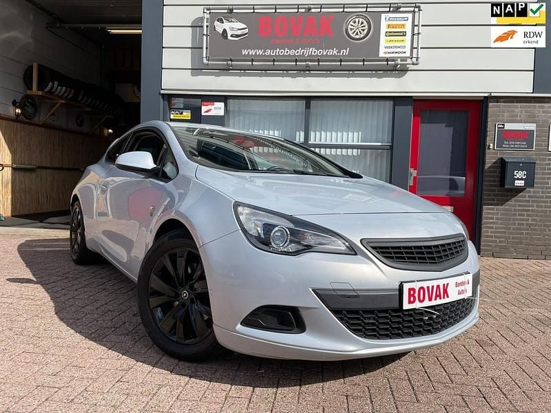 Grijs Gebruikt 2013 Opel Astra Sport Hatchback | € 6.850 (Goede deal) - Afbeelding 1/4