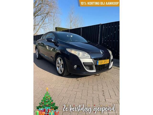 Coupe Occasion 2009 Renault Mégane Coupé Business Coupé | € 3.450 (Eerlijke prijs) - Afbeelding 1/4