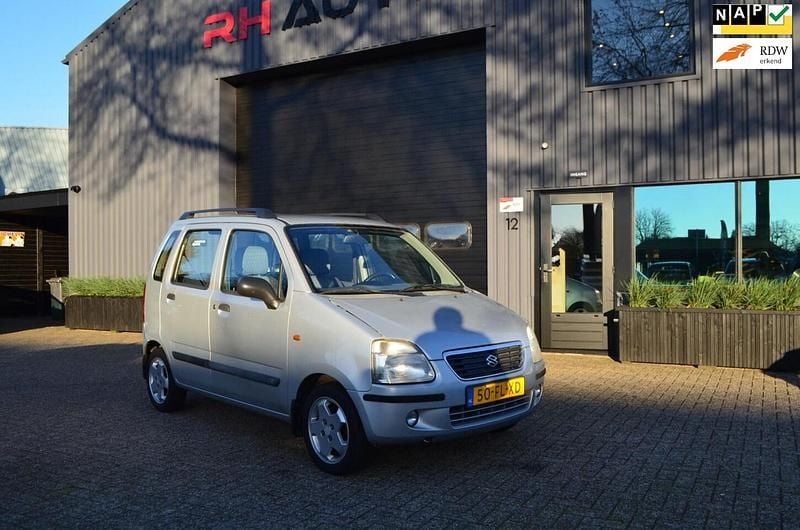 Grijs Gebruikt 2000 Suzuki Wagon R+ Stationwagen | € 1.450 (Eerlijke prijs) - Afbeelding 1/4