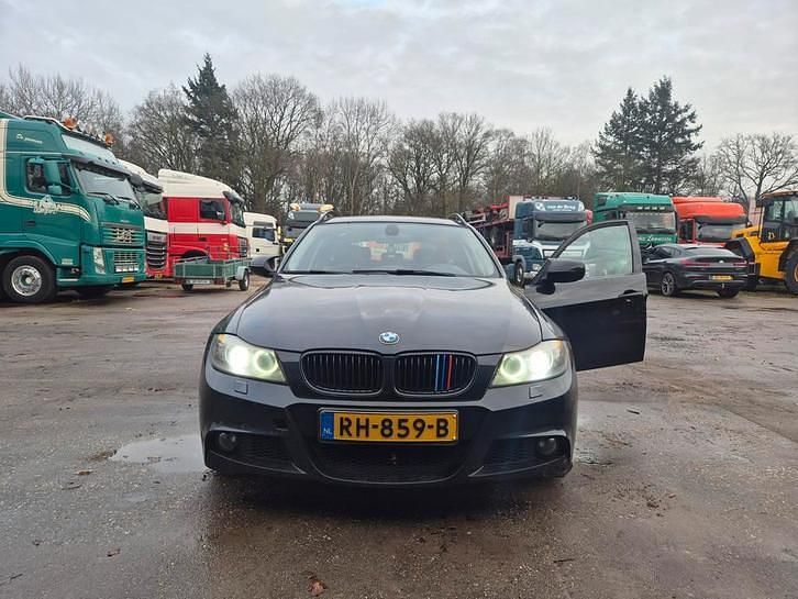 Gebruikt 2010 BMW 318 M Sport Stationwagen | € 5.250 (Eerlijke prijs) - Afbeelding 1/4