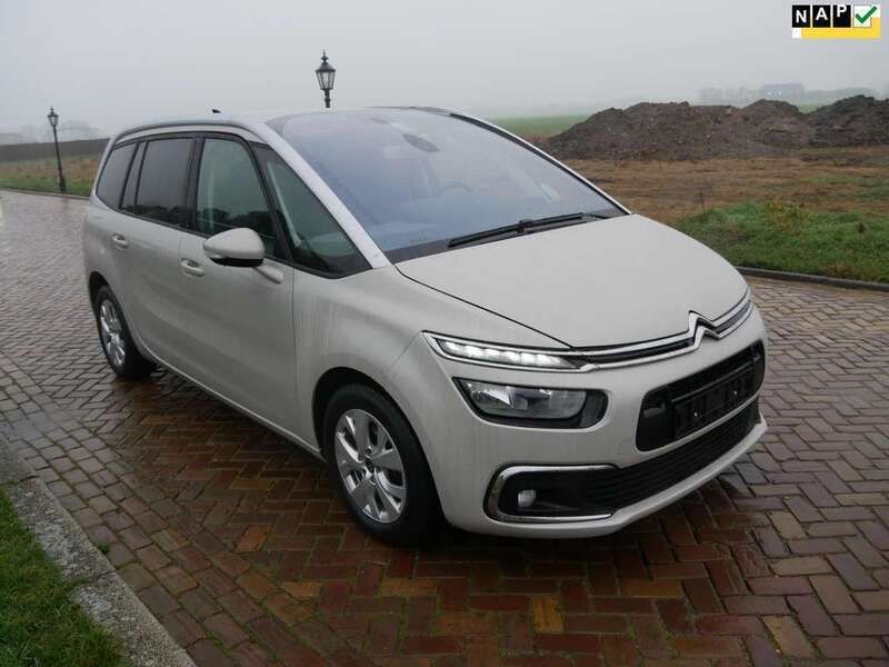 Beige, metallic lak Gebruikt 2018 Citroën Grand C4 Picasso Business Class MPV | € 8.350 - Afbeelding 1/3