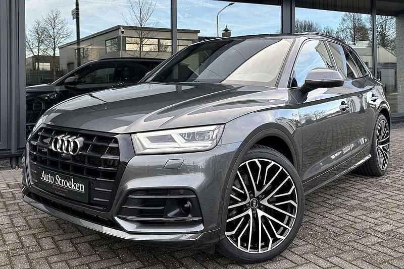 Grijs Occasion 2020 Audi Q5 S-Line SUV | € 37.949 (Eerlijke prijs) - Afbeelding 1/4