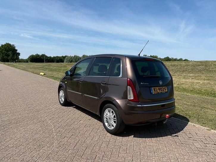 Occasion Lancia Musa Gold 95 PK (69 kW) 2012 Bruin MPV