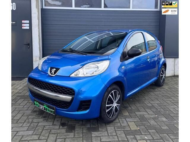 Blauw Gebruikt 2010 Peugeot 107 Hatchback | € 3.195 (Eerlijke prijs) - Afbeelding 1/4
