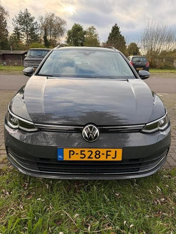 Gebruikt 2022 VW e-Golf Hatchback | € 19.999 (Super prijs) - Afbeelding 1/4