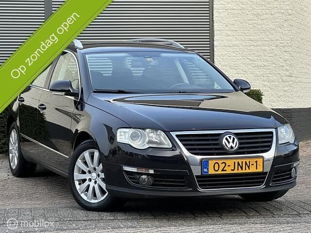 Zwart Gebruikt 2009 VW Passat Comfortline Stationwagen | € 1.750 (Goede deal) - Afbeelding 1/4