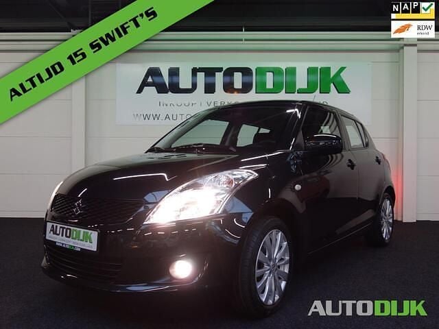 Zwart Gebruikt 2012 Suzuki Swift Exclusive Hatchback | € 7.450 (Eerlijke prijs) - Afbeelding 1/4