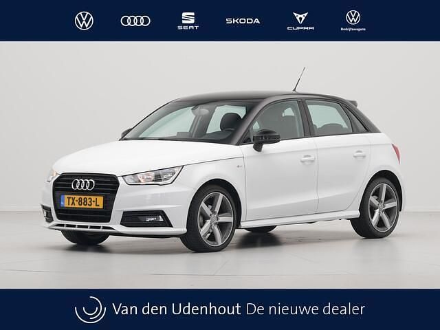 Wit Gebruikt 2018 Audi A1 Sportback Sport Hatchback | € 13.940 (Eerlijke prijs) - Afbeelding 1/4
