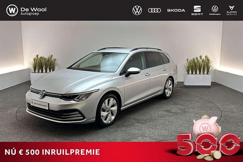 Grijs Gebruikt 2023 VW Golf VIII Life Stationwagen | € 21.395 (Eerlijke prijs) - Afbeelding 1/3