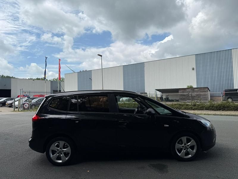 Occasion Opel Zafira Cosmo 131 PK (96 kW) 2012 Zwart MPV
