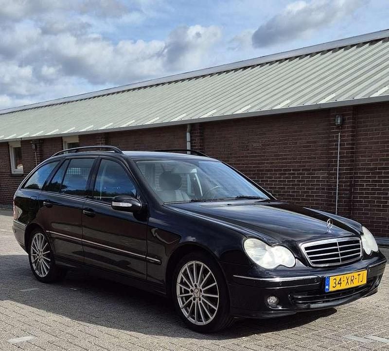 Zwart Gebruikt 2007 Mercedes C180 Avantgarde Stationwagen | € 3.000 (Super prijs) - Afbeelding 1/4