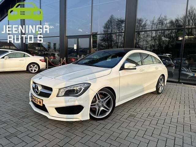 Wit Occasion 2016 Mercedes CLA180 Ambition Sedan | € 17.900 (Eerlijke prijs) - Afbeelding 1/4