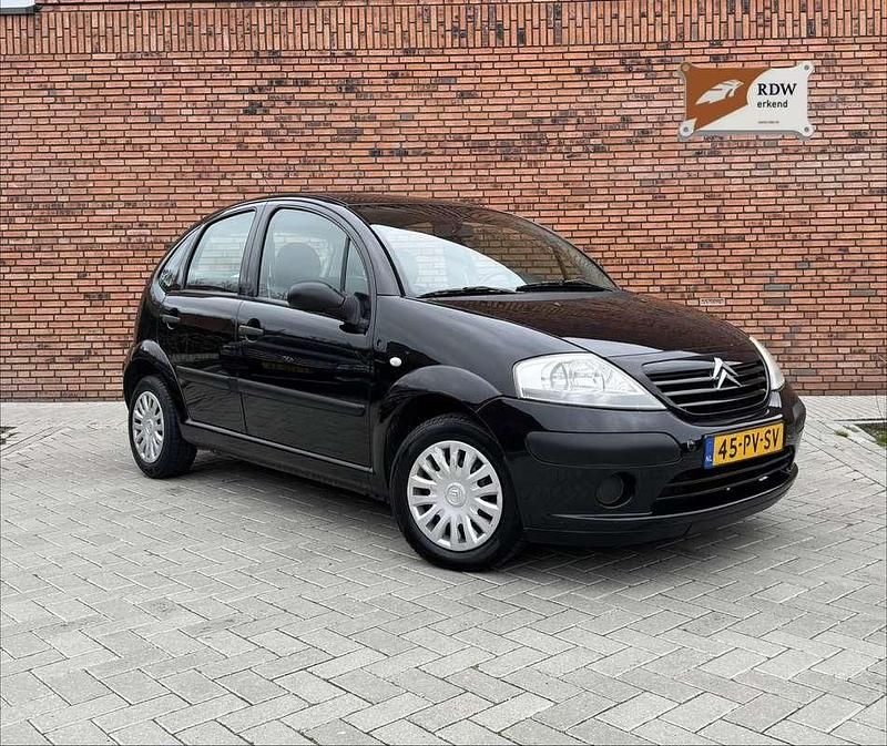 Zwart Occasion 2005 Citroën C3 Hatchback | € 1.495 (Eerlijke prijs) - Afbeelding 1/4