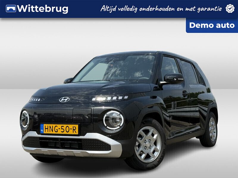 Zwart Gebruikt 2025 Hyundai Inster Hatchback | € 26.925 (Eerlijke prijs) - Afbeelding 1/4