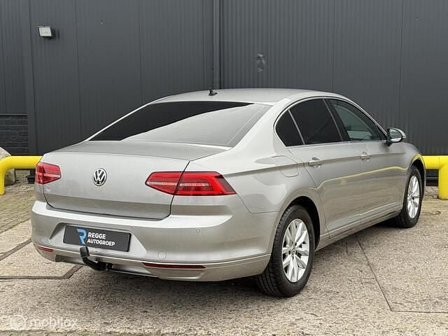 Occasion VW Passat Highline 150 PK (110 kW) 2017 Grijs Sedan