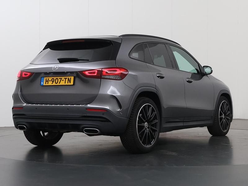 Occasion Mercedes GLA200 AMG line 163 PK (119 kW) 2020 Grijs, metallic lak SUV