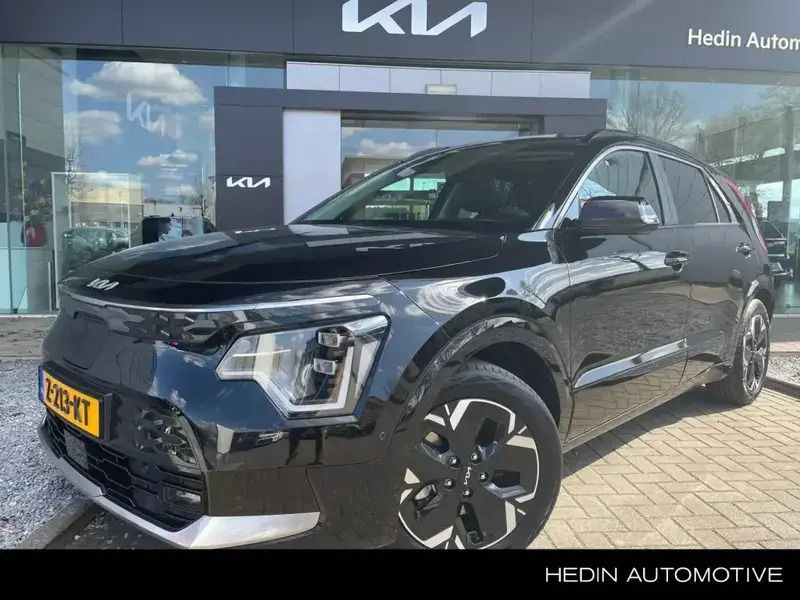 Zwart Gebruikt 2024 Kia e-Niro SUV | € 38.975 (Iets duurder) - Afbeelding 1/4