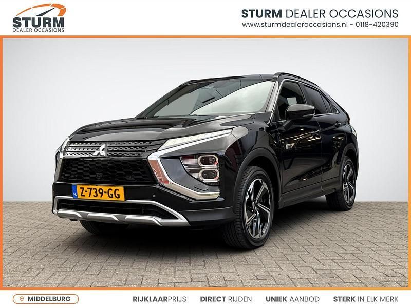 Zwart Gebruikt 2024 Mitsubishi Eclipse Cross Intense+ SUV | € 34.079 (Duur) - Afbeelding 1/4