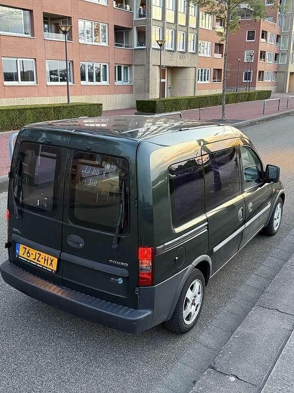 Afbeelding 2/4