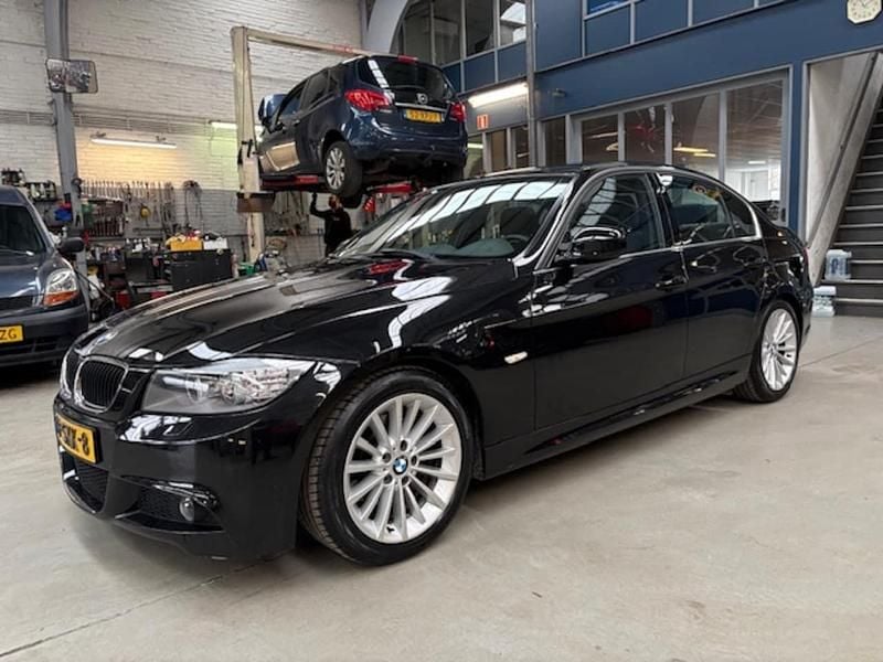 Occasion BMW 320 Executive 170 PK (125 kW) 2012 Zwart Sedan